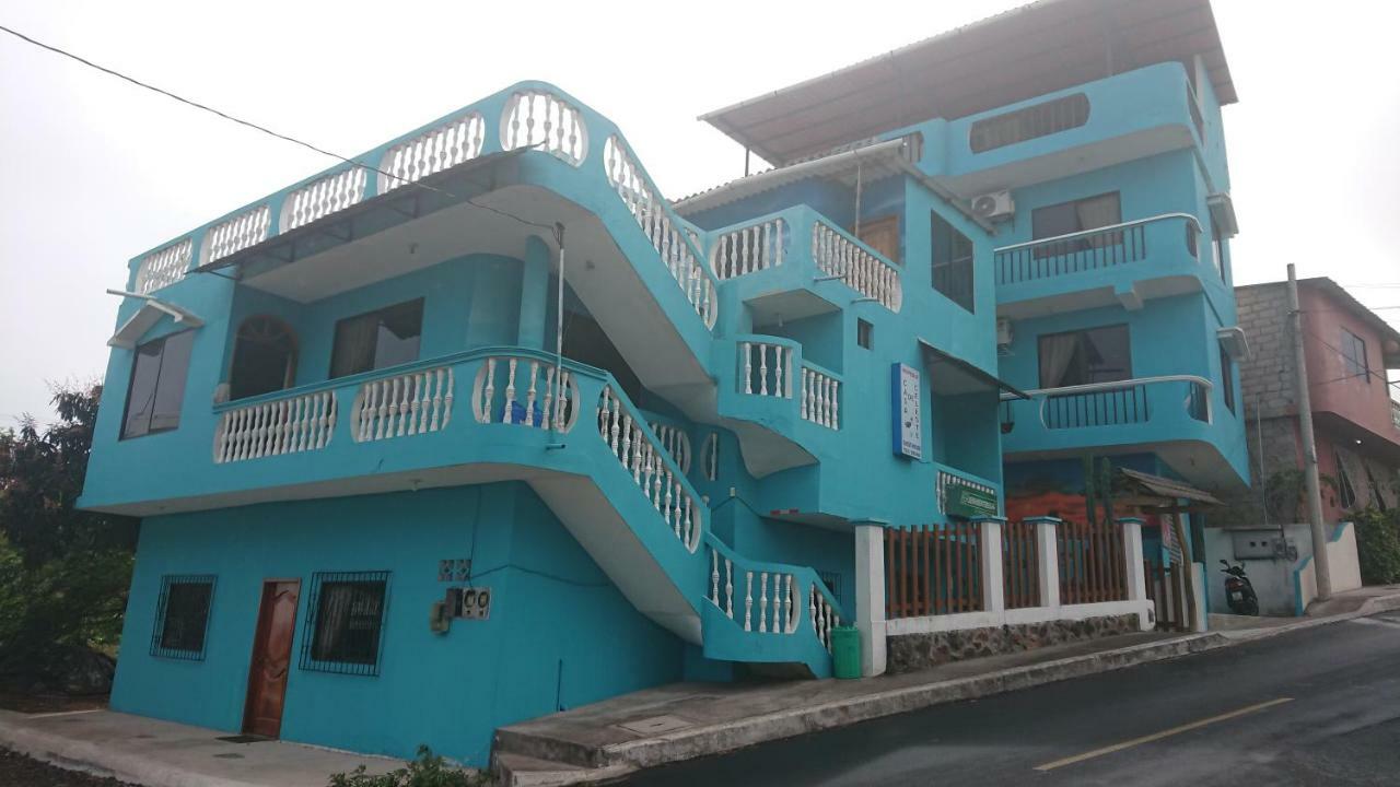 Casa De Celeste Puerto Baquerizo Moreno Exterior foto